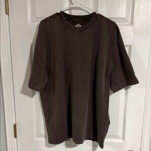 Hollister Dark Brown Short Sleeve Tee